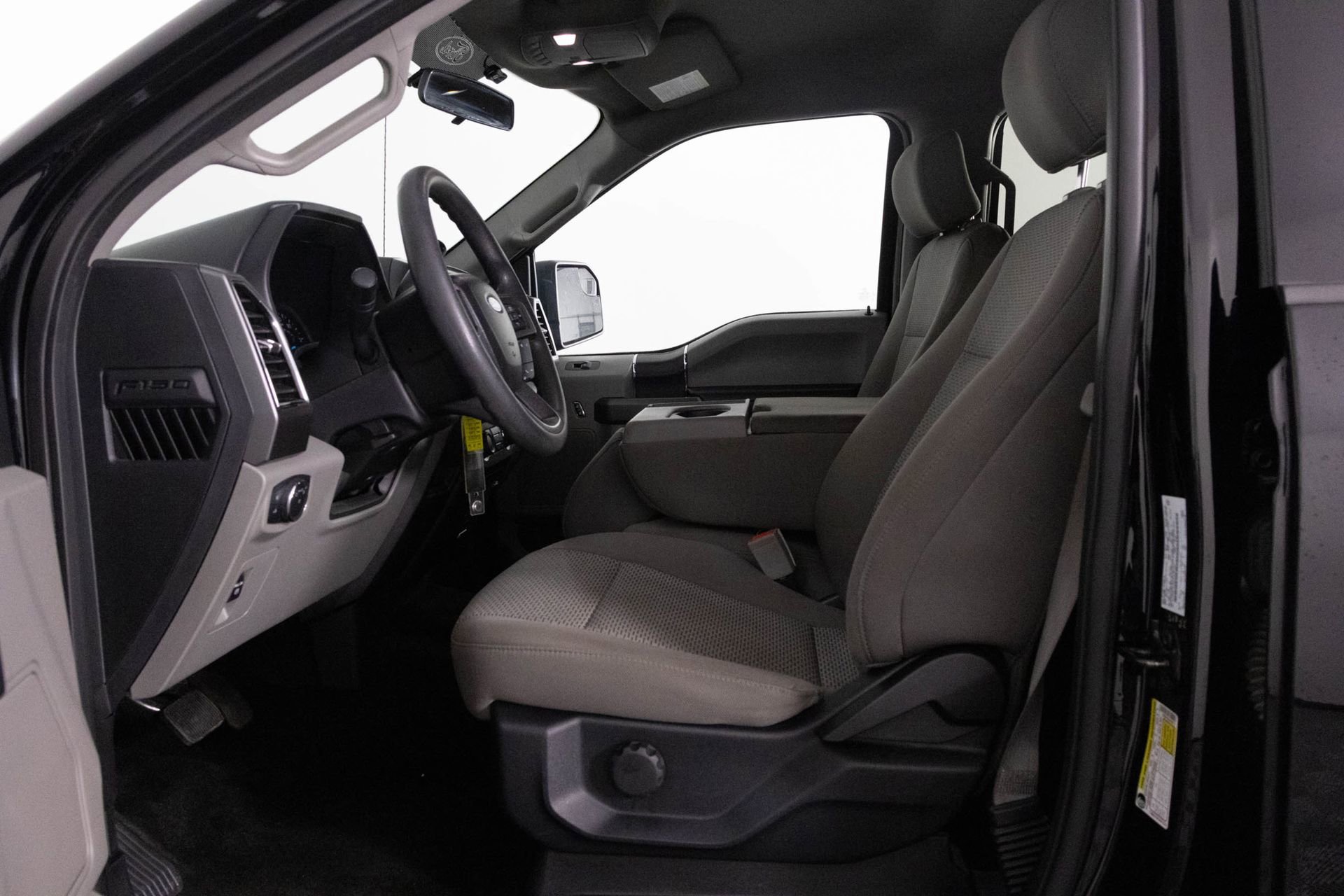 Used 2018 Ford F150 XLT image 16
