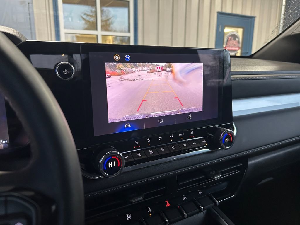 Used 2024 Chevrolet Colorado LT w/ LT Convenience Package II image 19