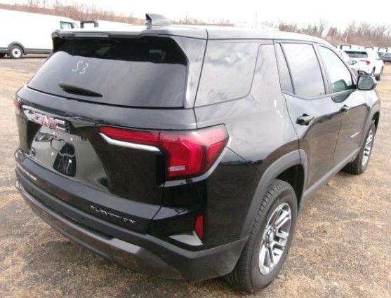 Used 2025 GMC Terrain Elevation image 2
