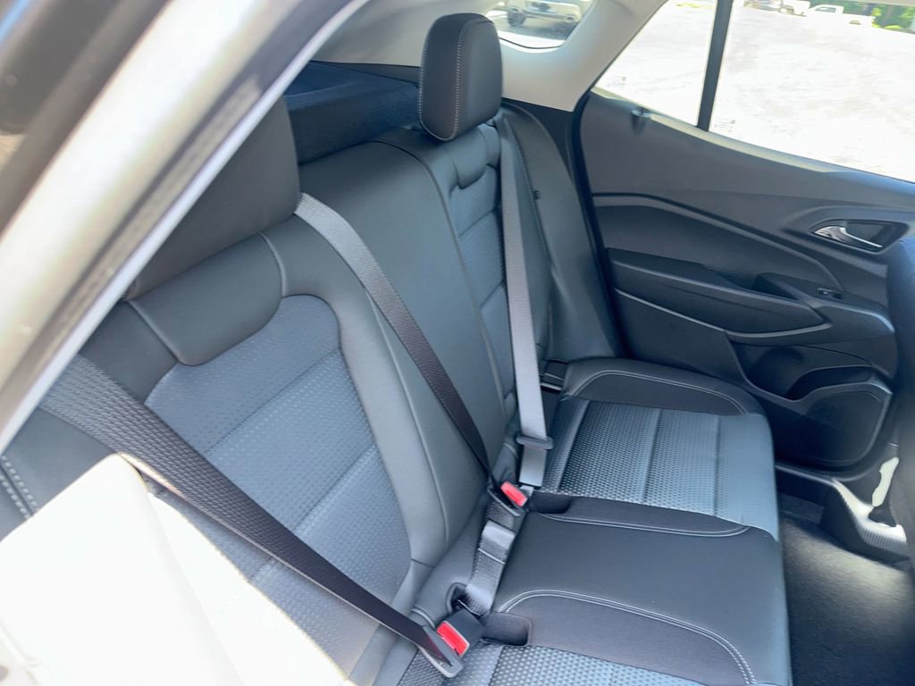 New 2026 Chevrolet Trax LT w/ Driver Confidence Package FWD image 29