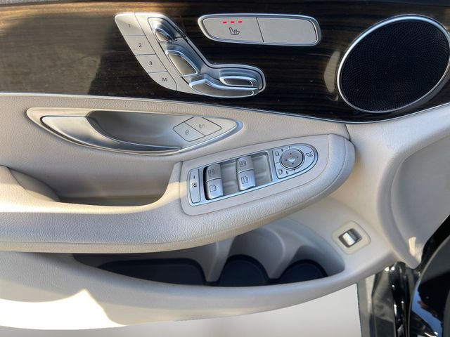 Used 2018 Mercedes-Benz GLC 300 image 25