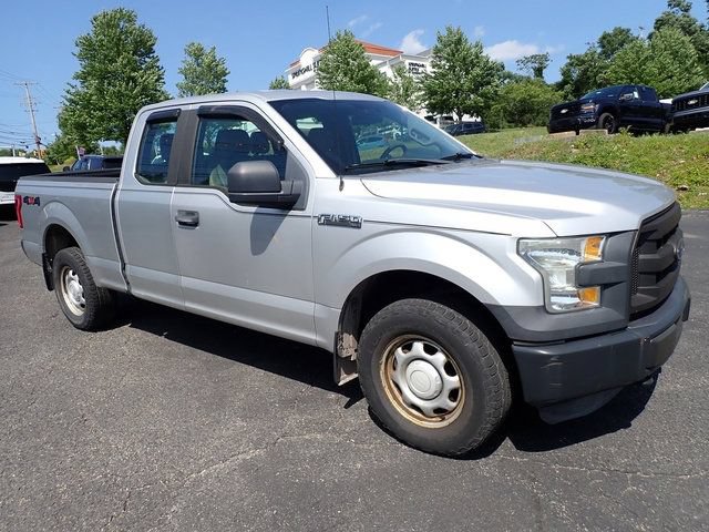 Used 2015 Ford F150 XL w/ Equipment Group 101A Mid AWD/4WD image 8