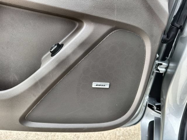 Used 2020 Chevrolet Traverse Premier w/ LPO, Floor Liner Package FWD image 23