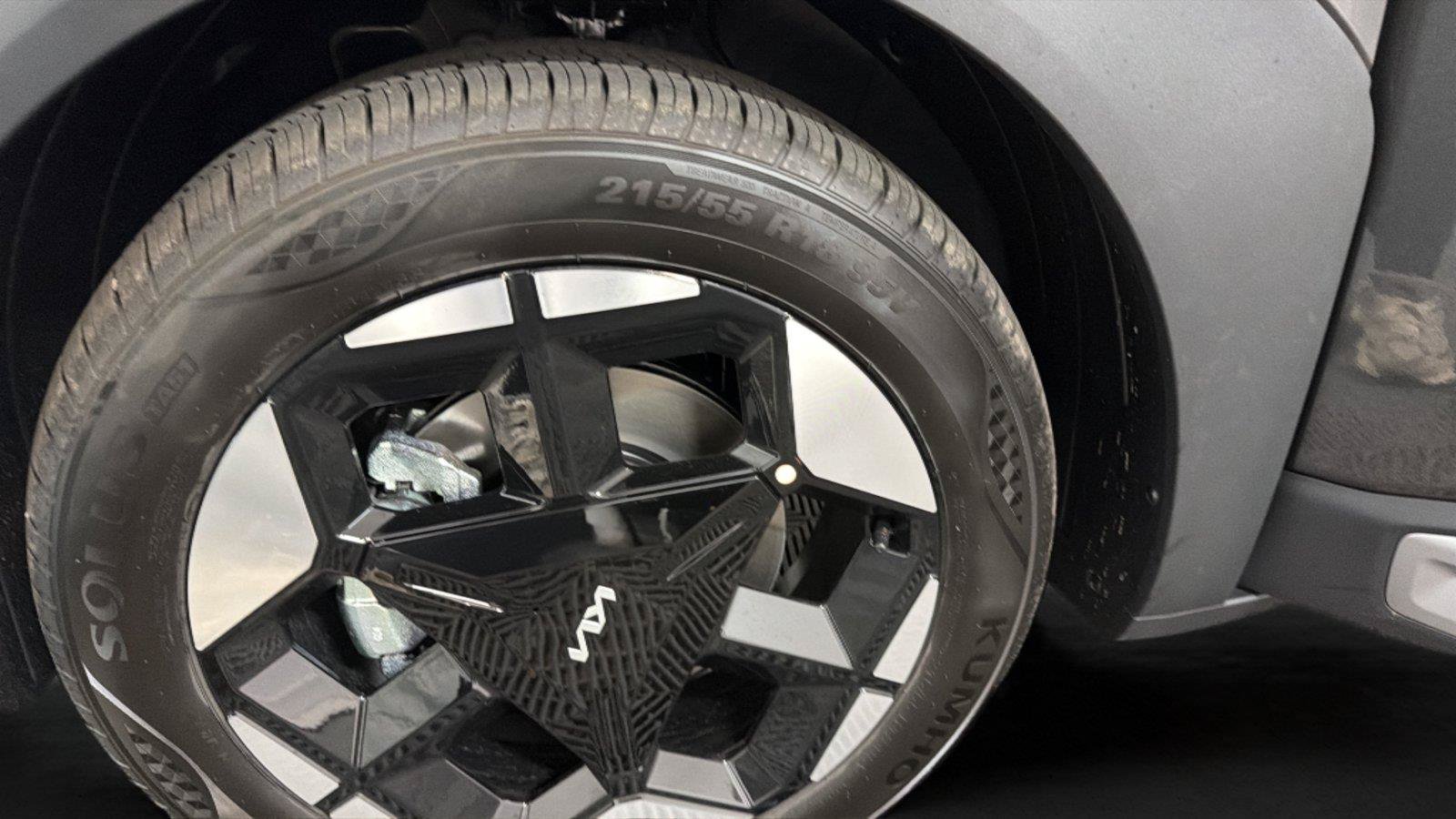 New 2027 Kia Seltos EX FWD image 24