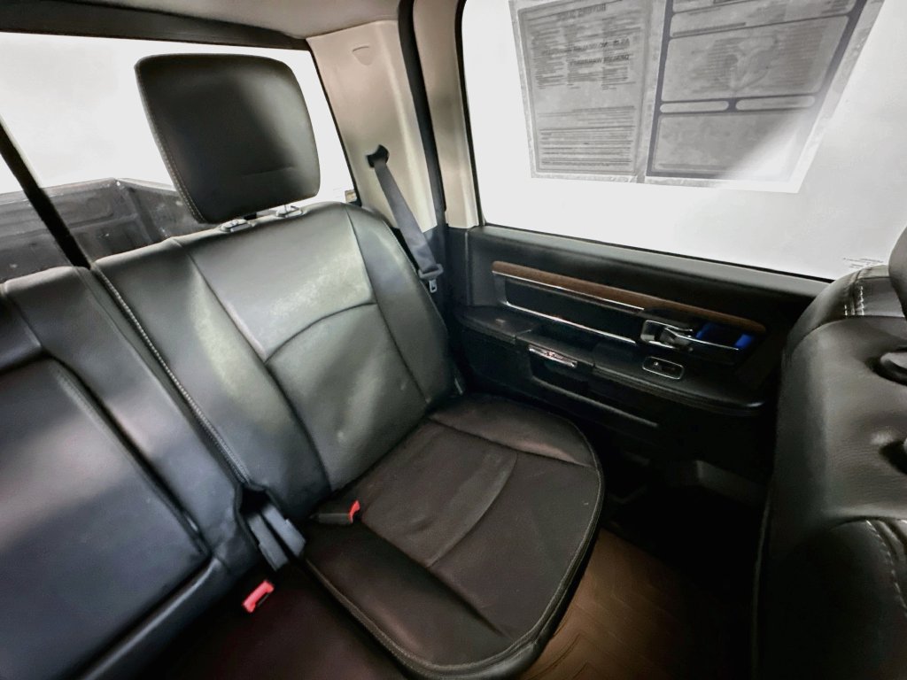 Used 2014 RAM 3500 Laramie AWD/4WD image 14