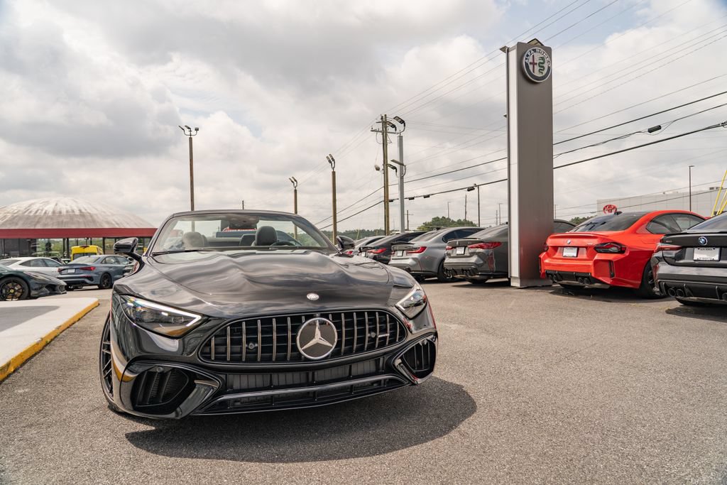 Used 2023 Mercedes-Benz SL 63 AMG 4MATIC w/ Driver Assistance Package image 13