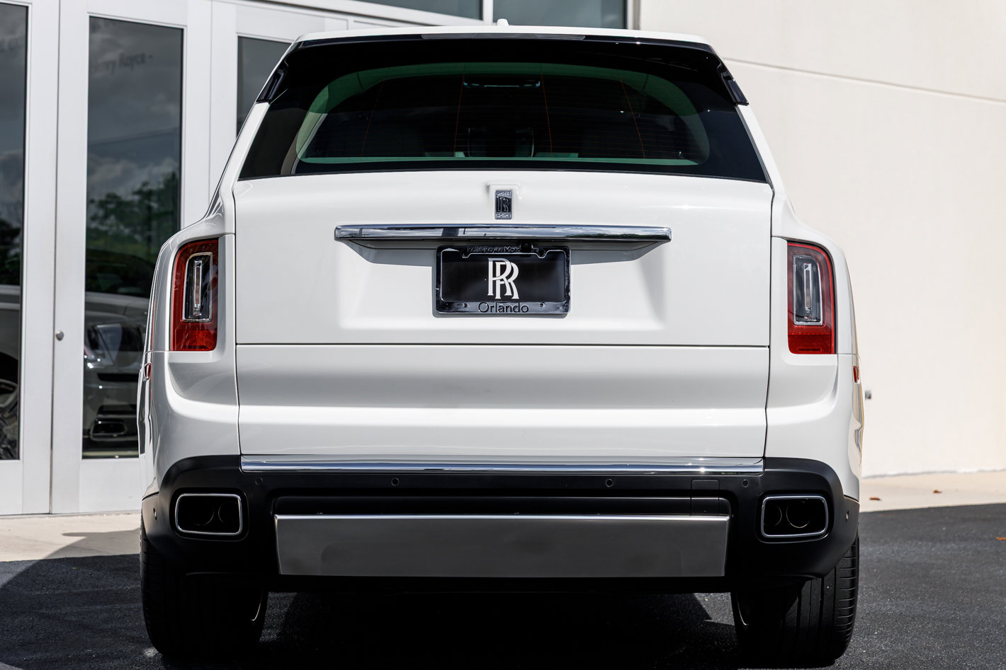 Used 2023 Rolls-Royce Cullinan AWD/4WD image 14