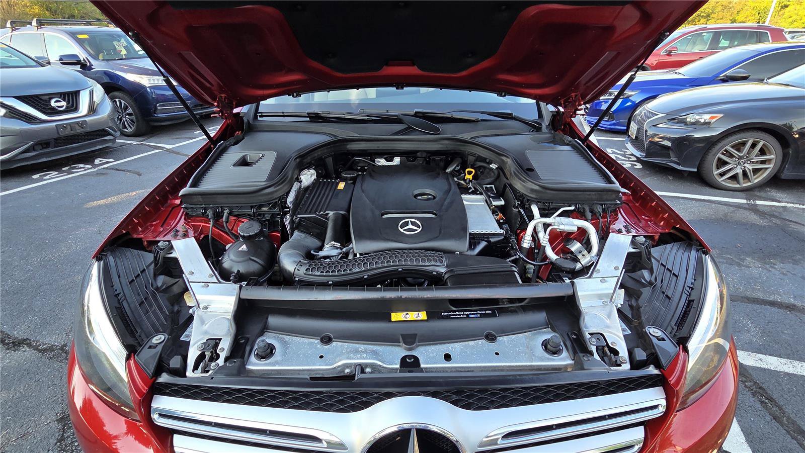 Used 2017 Mercedes-Benz GLC 300 4MATIC image 10