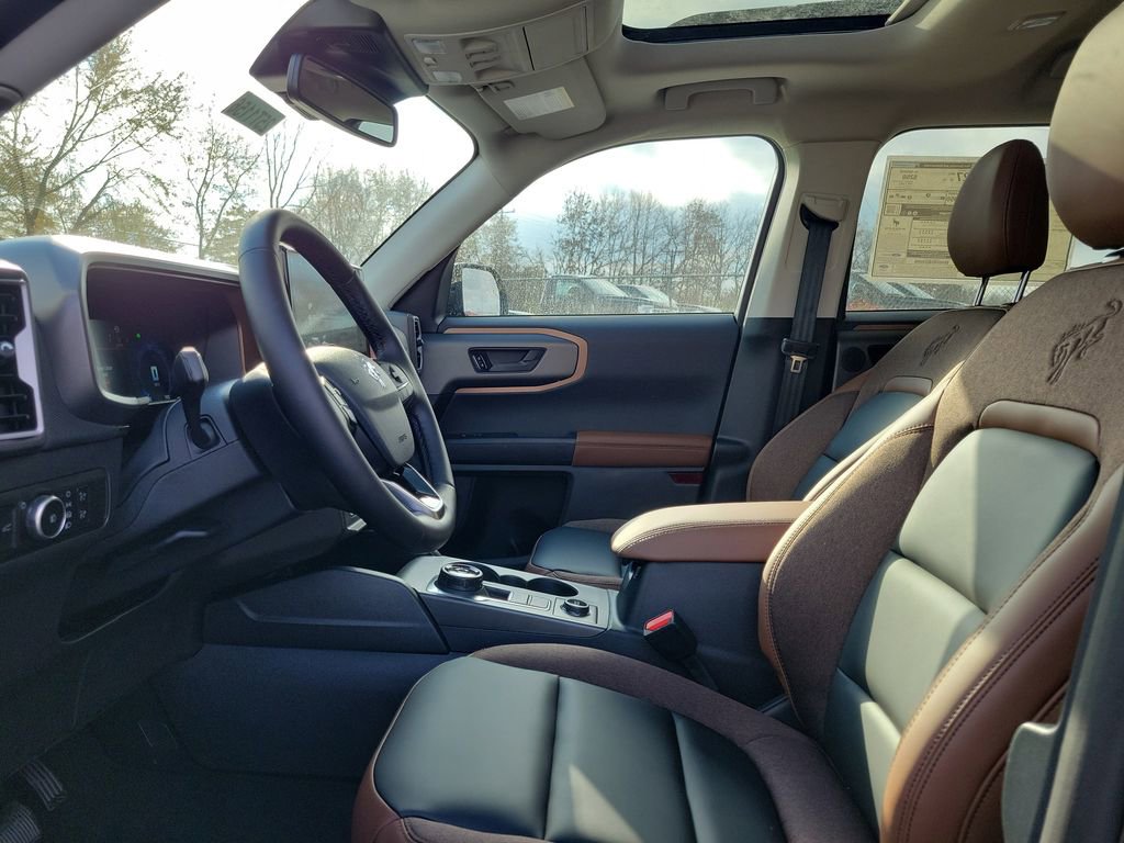 New 2025 Ford Bronco Sport Outer Banks w/ Outer Banks Tech Package+ image 16