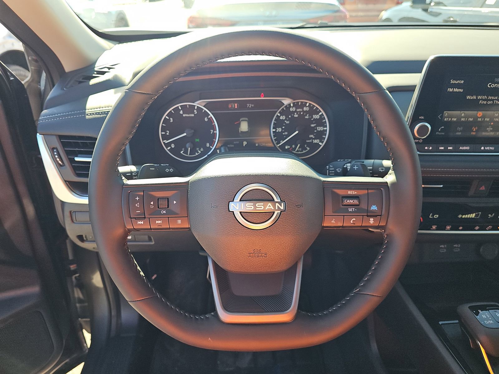 Used 2026 Nissan Rogue SV image 18