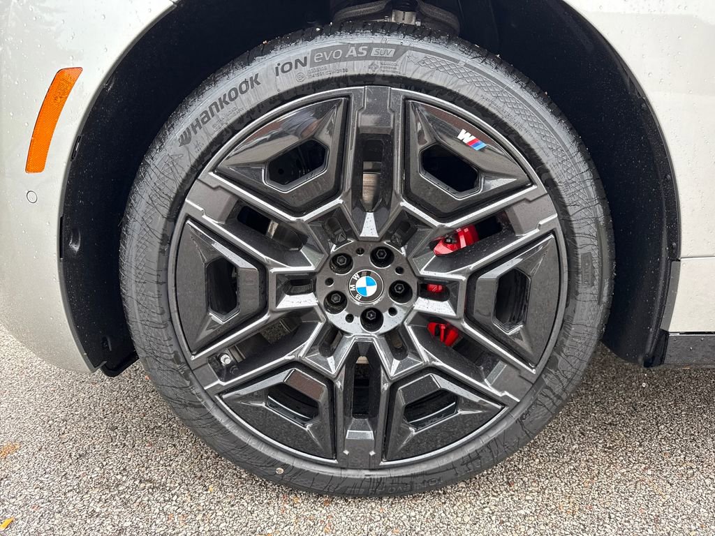 New 2026 BMW iX xDrive45 w/ M Sport Package AWD/4WD image 9