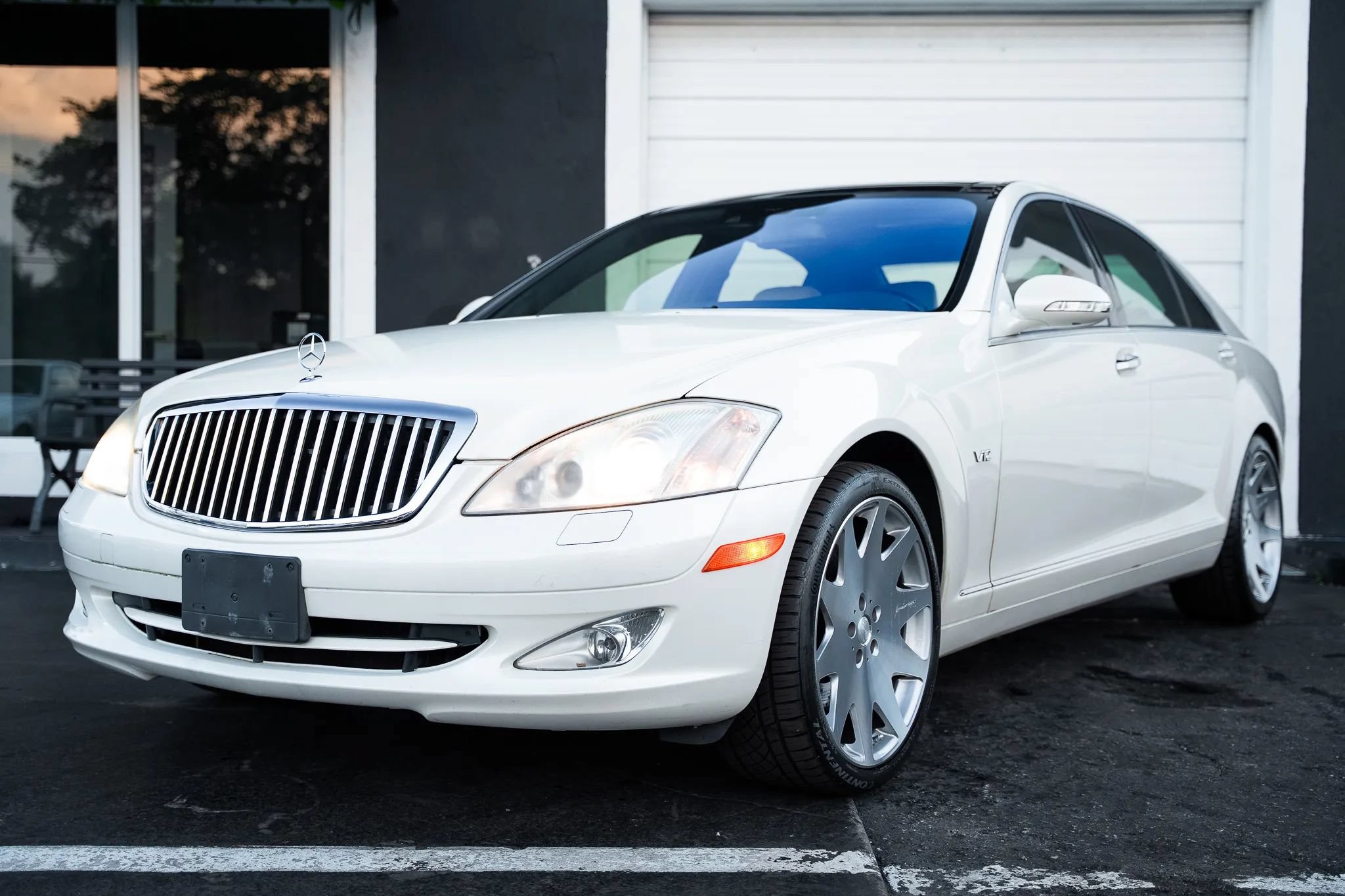 Used 2007 Mercedes-Benz S 600 image 3