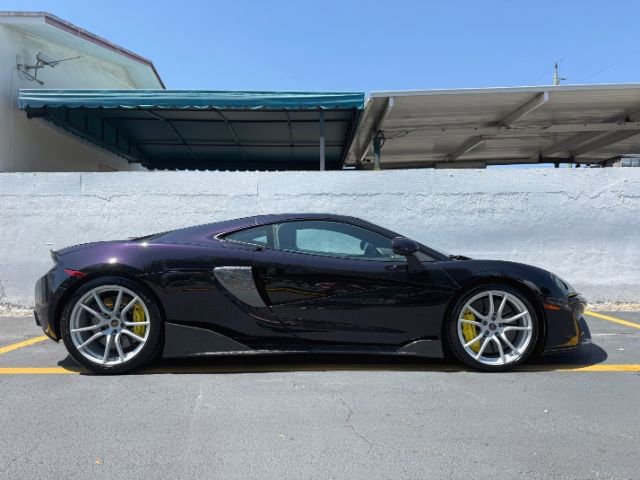 Used 2018 McLaren 570S RWD image 6