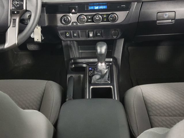 Used 2022 Toyota Tacoma SR5 w/ Technology Package AWD/4WD image 24