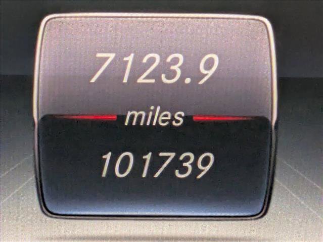 Used 2018 Mercedes-Benz E 300 image 12