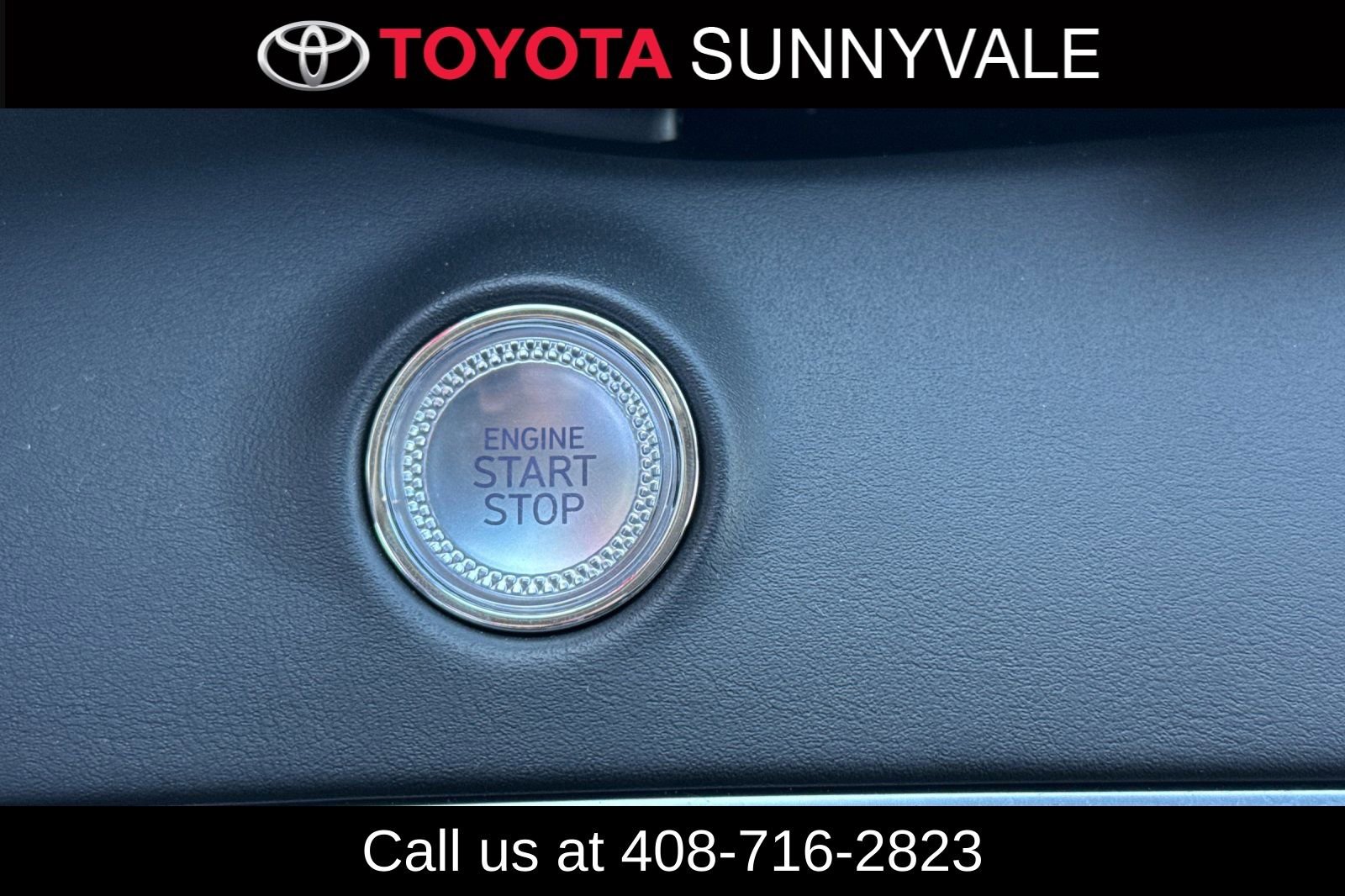 Used 2024 Genesis GV70 2.5T Advanced w/ Advanced Package image 27