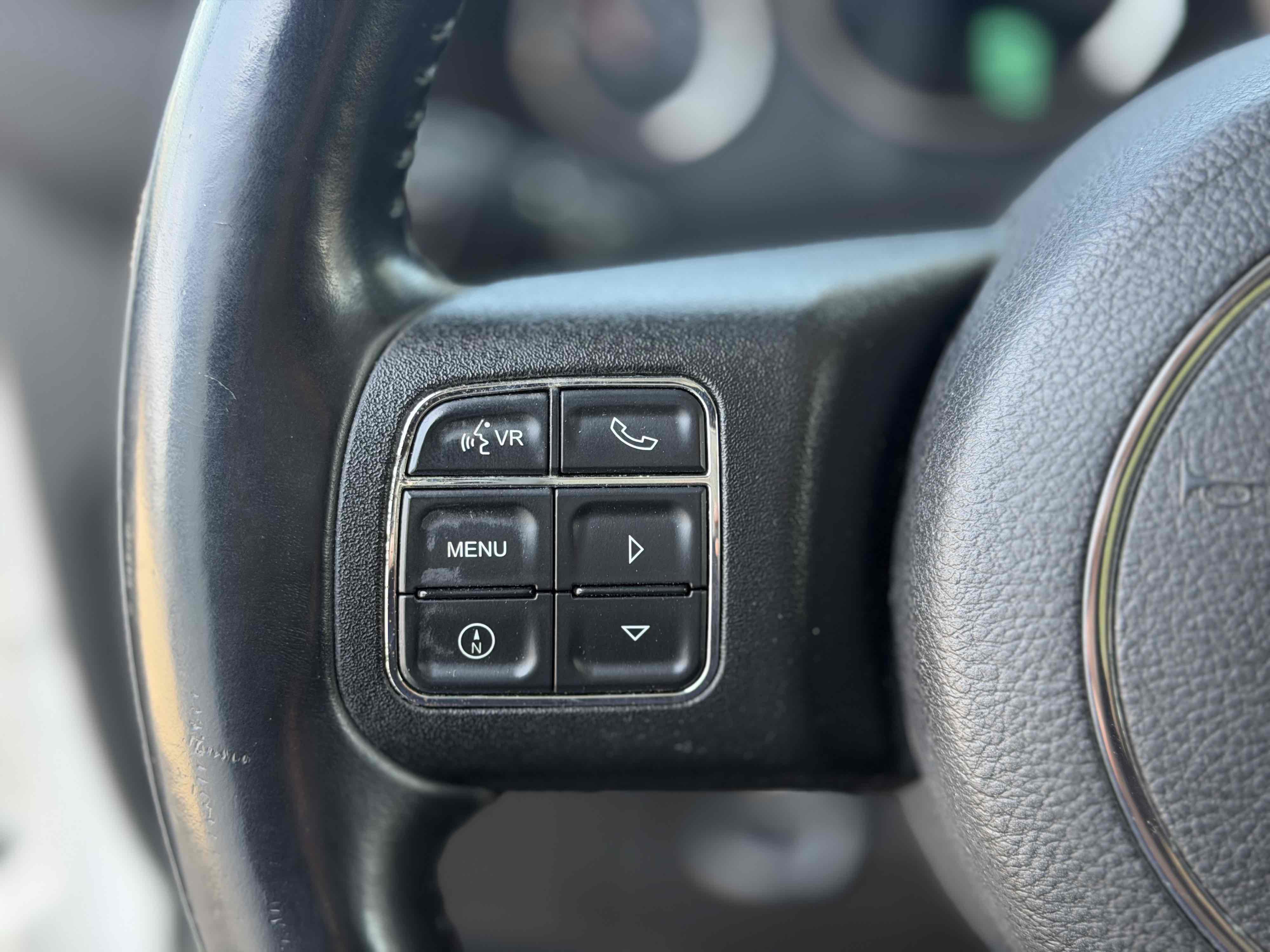 Used 2015 Jeep Wrangler Unlimited Sport w/ Quick Order Package 24S AWD/4WD image 27