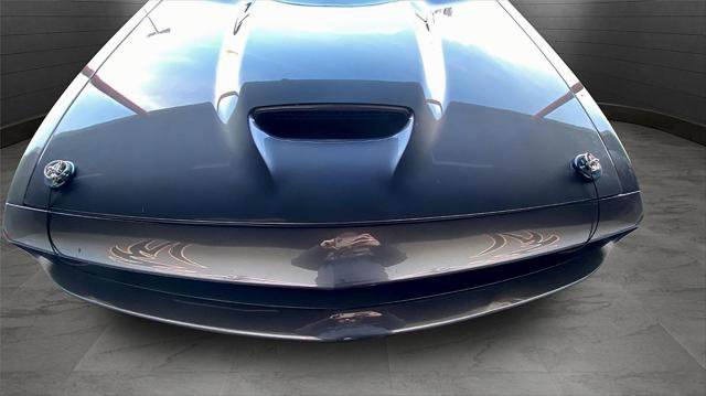 Used 2017 Dodge Challenger SRT w/ Technology Group image 36