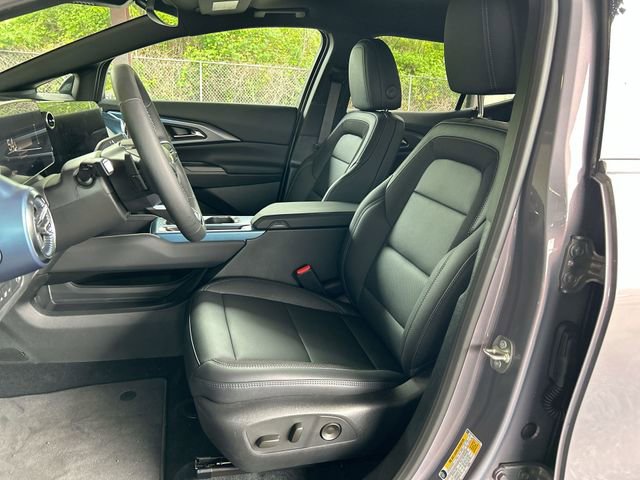 New 2026 Chevrolet Equinox EV LT FWD image 18