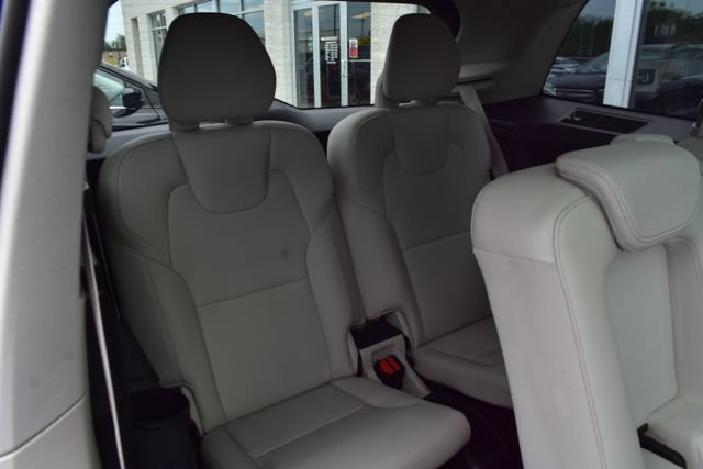 Used 2017 Volvo XC90 T6 Momentum w/ Convenience Package AWD/4WD image 43