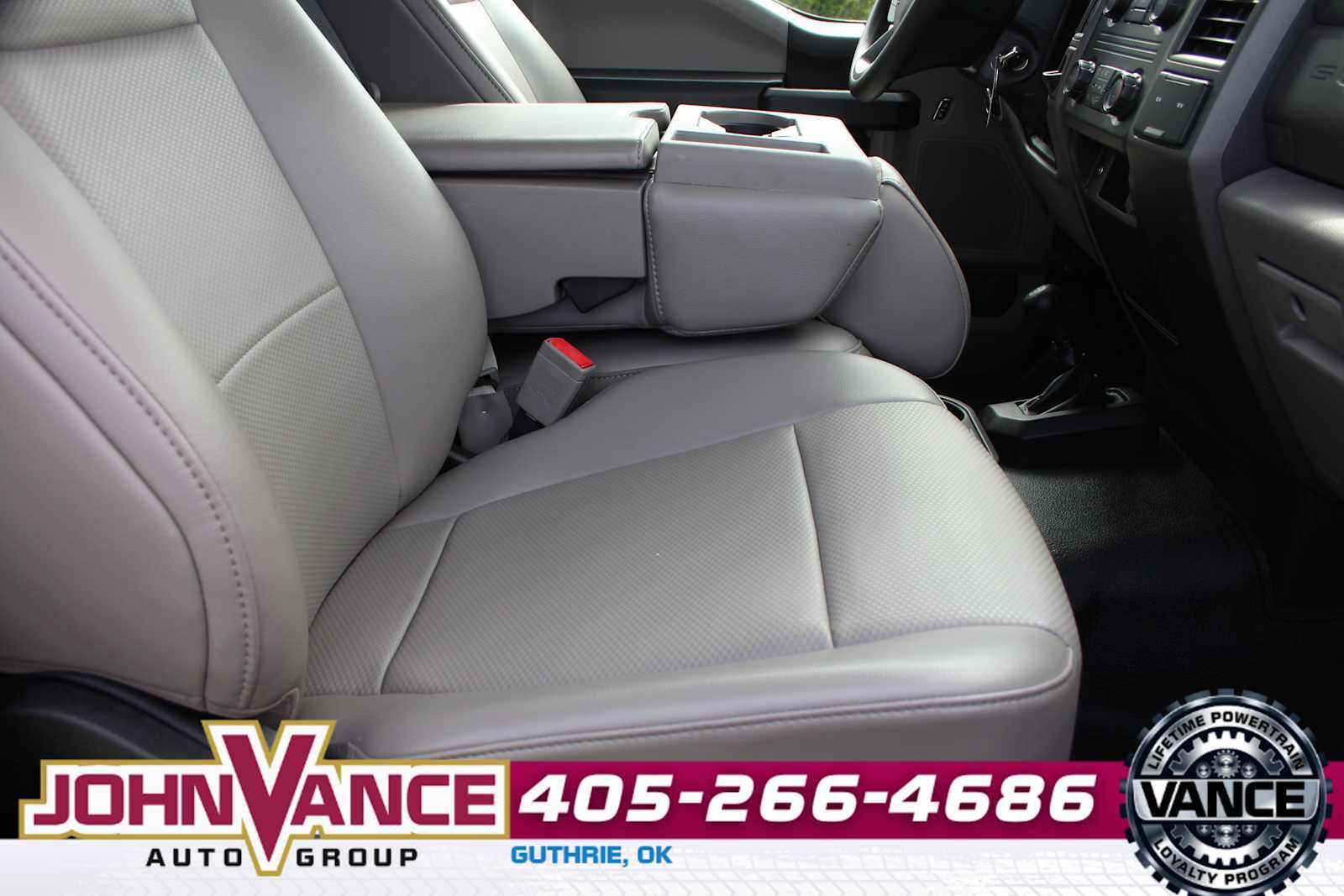 Used 2019 Ford F550 4x4 Regular Cab Super Duty w/ Power Equipment Group image 17