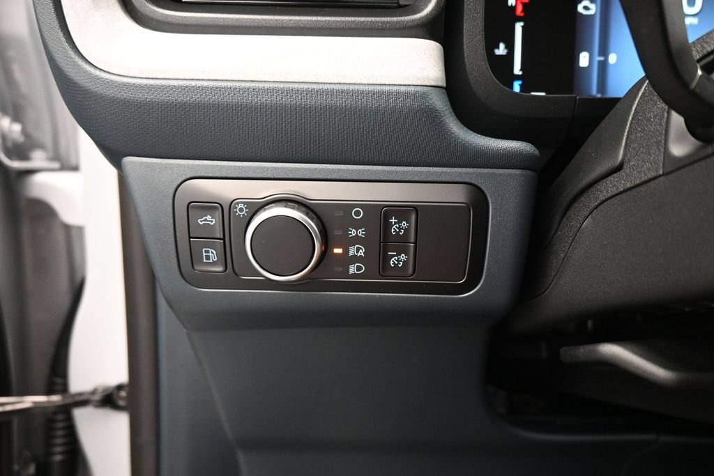 New 2026 Ford Maverick XLT FWD image 12