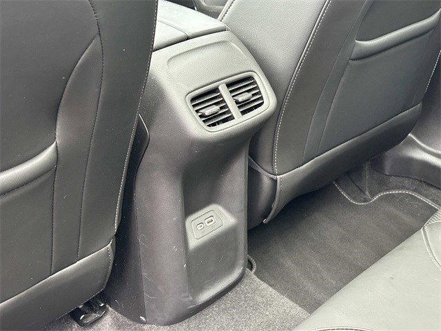 Used 2022 Buick Envision Essence w/ Technology Package I image 15