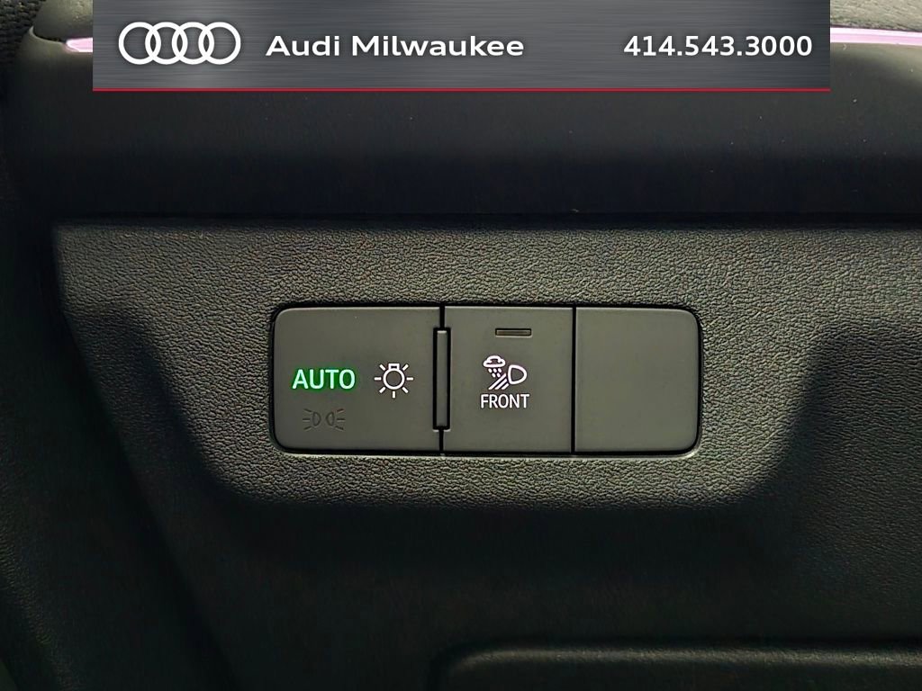 New 2026 Audi Q3 quattro 2.0T AWD/4WD image 37
