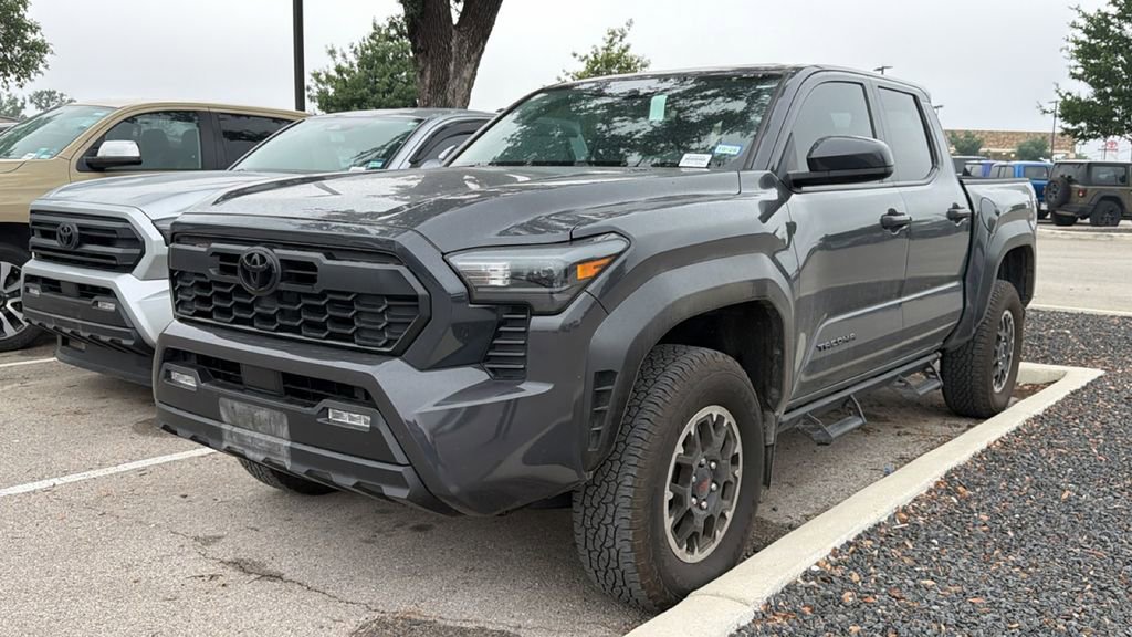 Used 2024 Toyota Tacoma TRD Off-Road AWD/4WD image 15