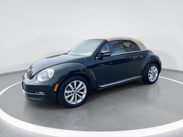 Used 2014 Volkswagen Beetle TDI FWD image 1