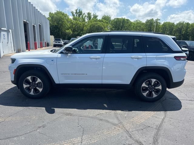 Used 2022 Jeep Grand Cherokee Limited 4xe AWD/4WD image 8