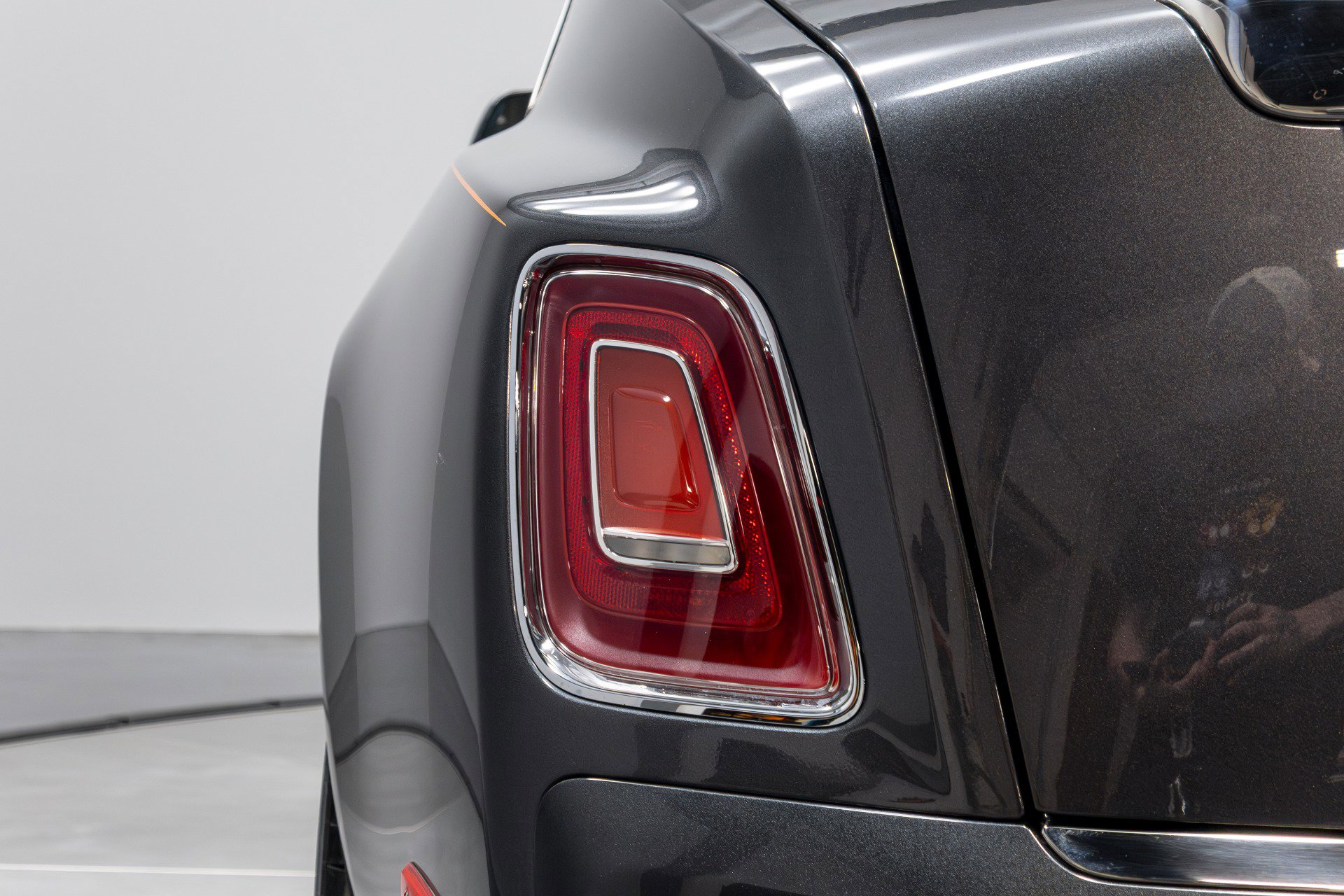 Used 2019 Rolls-Royce Phantom Sedan image 70