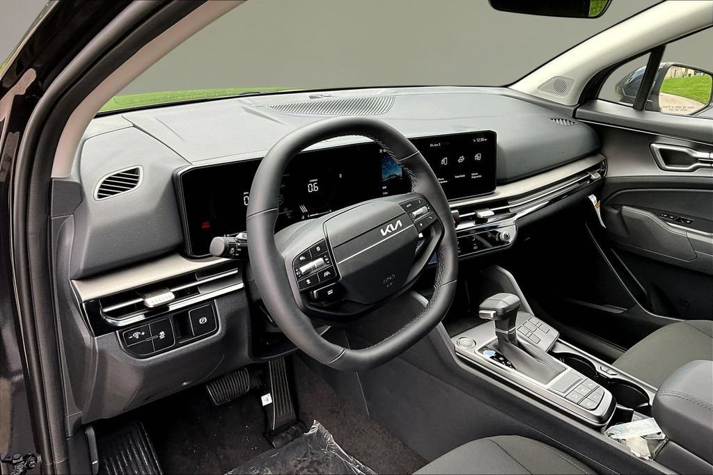 New 2026 Kia Sportage LX FWD image 7