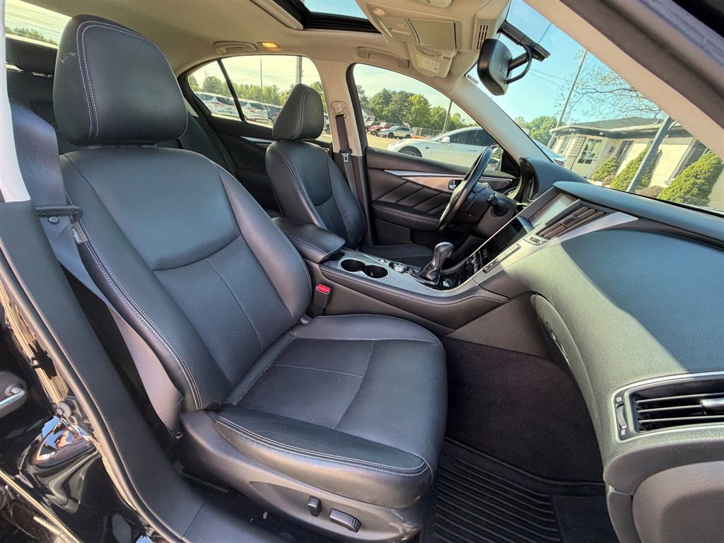 Used 2015 INFINITI Q50 Premium w/ Navigation Package image 20