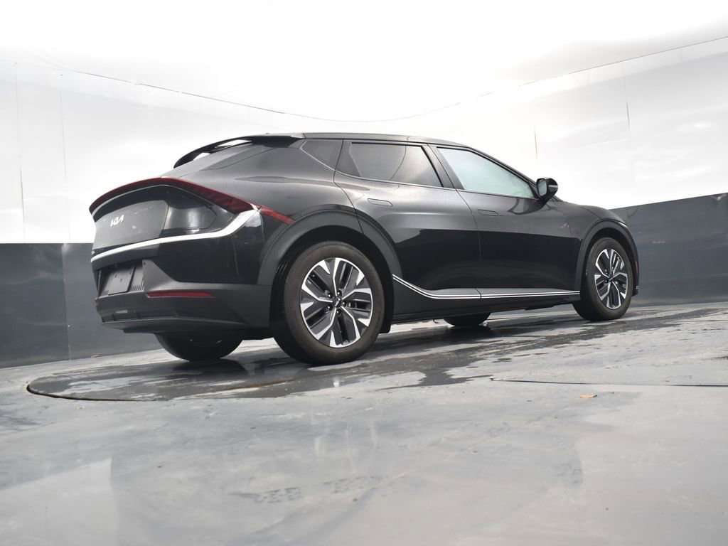 Used 2024 Kia EV6 Light image 24