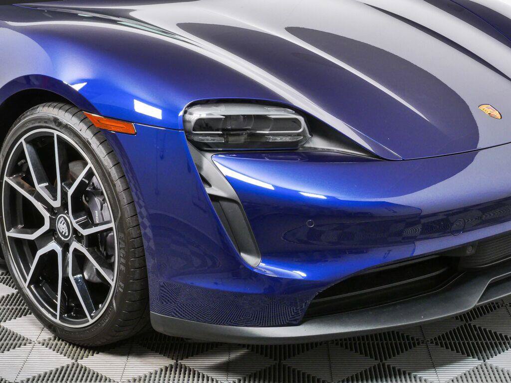 Certified 2023 Porsche Taycan RWD image 38