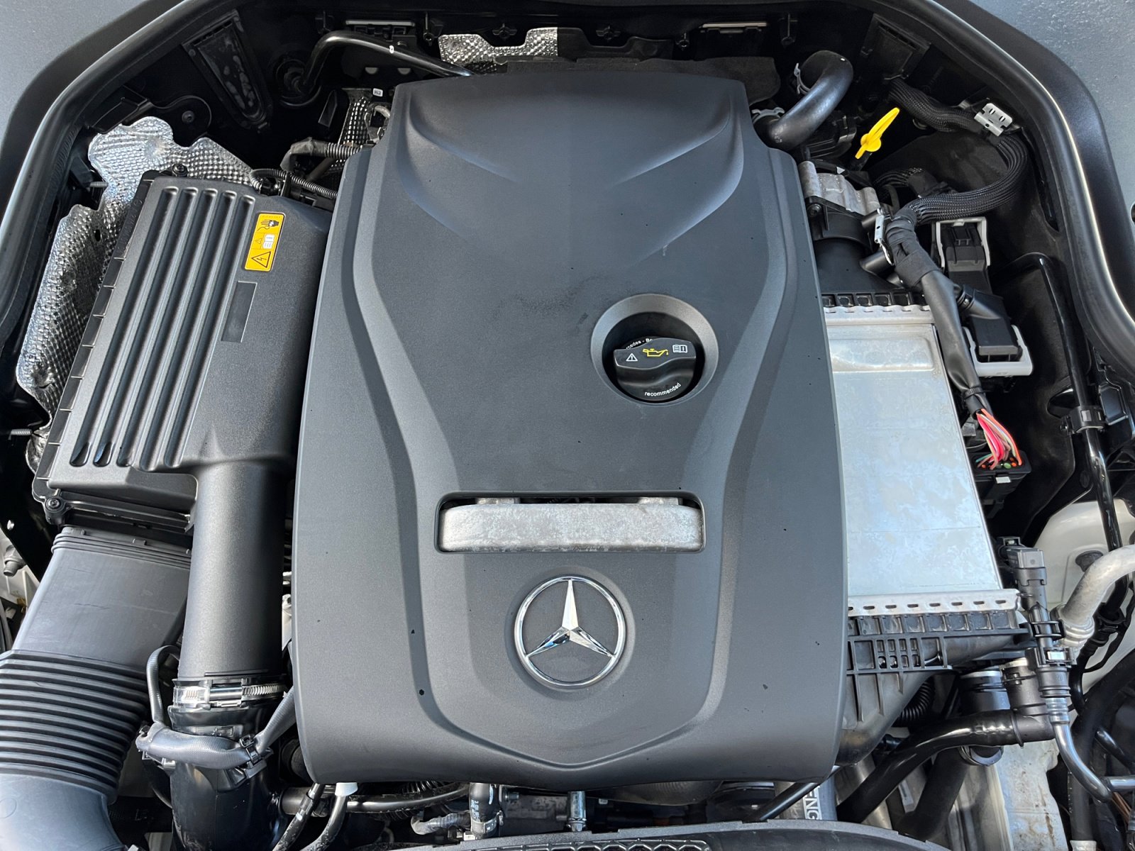 Used 2018 Mercedes-Benz E 300 4MATIC image 30