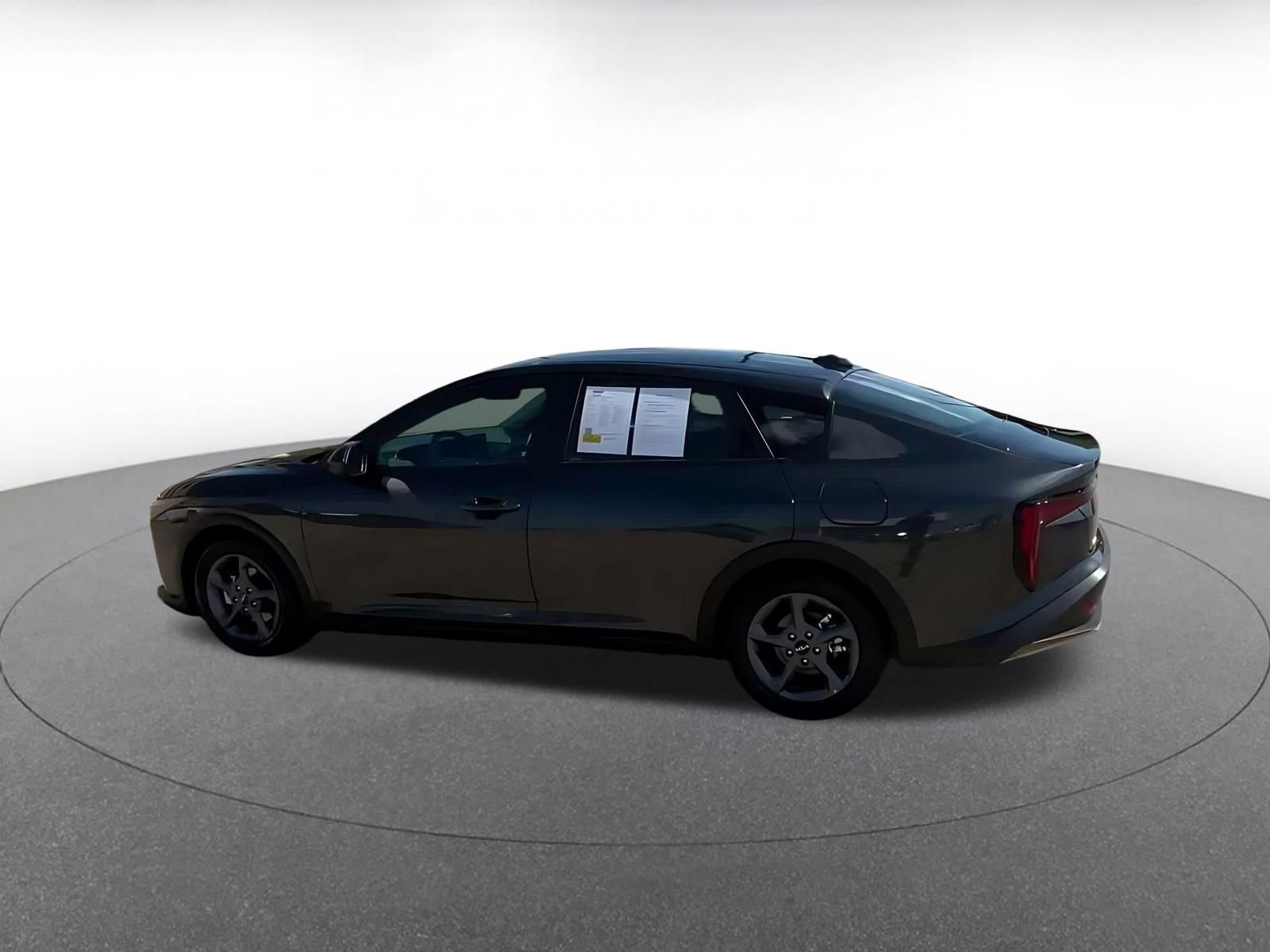 Used 2026 Kia K4 FWD image 9