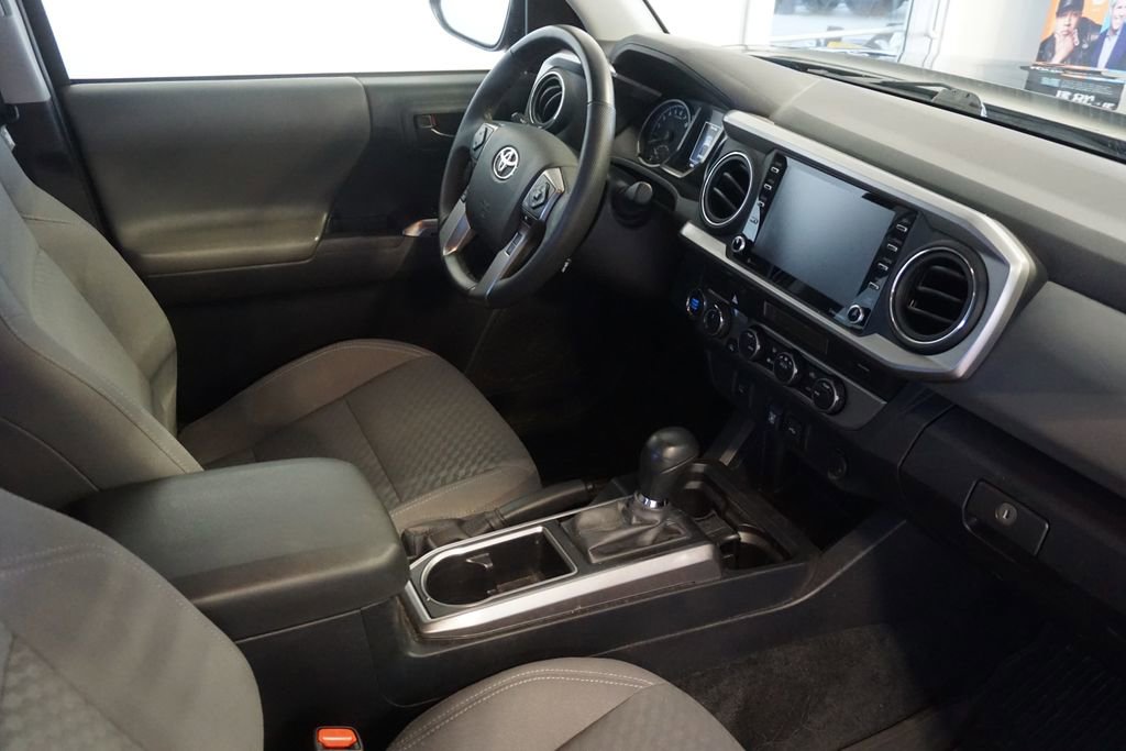 Used 2023 Toyota Tacoma SR5 AWD/4WD image 22