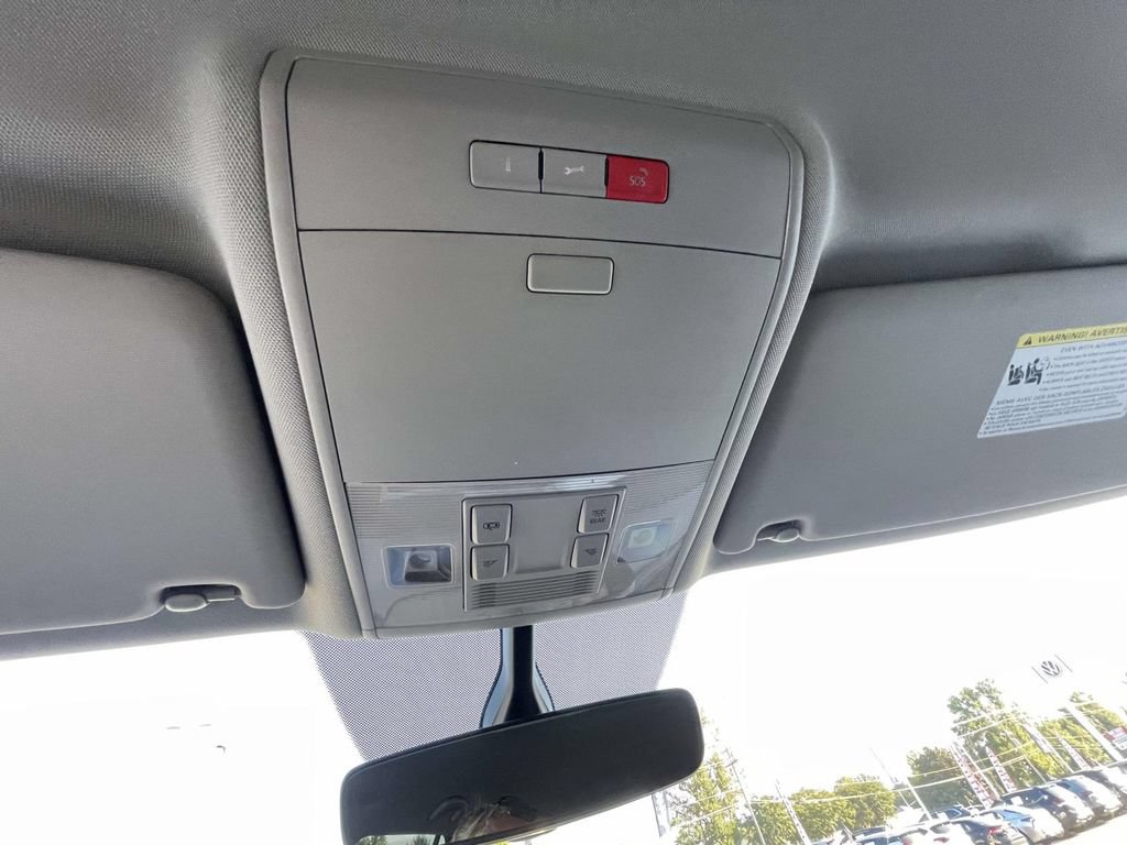 Used 2023 Volkswagen Atlas SE FWD image 25