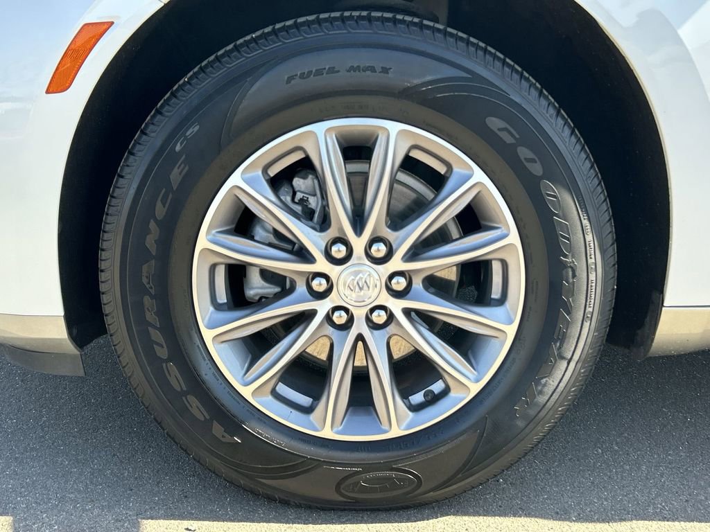 Used 2022 Buick Enclave Essence w/ Trailering Package, 5000 lbs. image 33