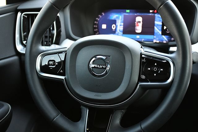 Used 2024 Volvo S60 B5 Plus FWD image 19