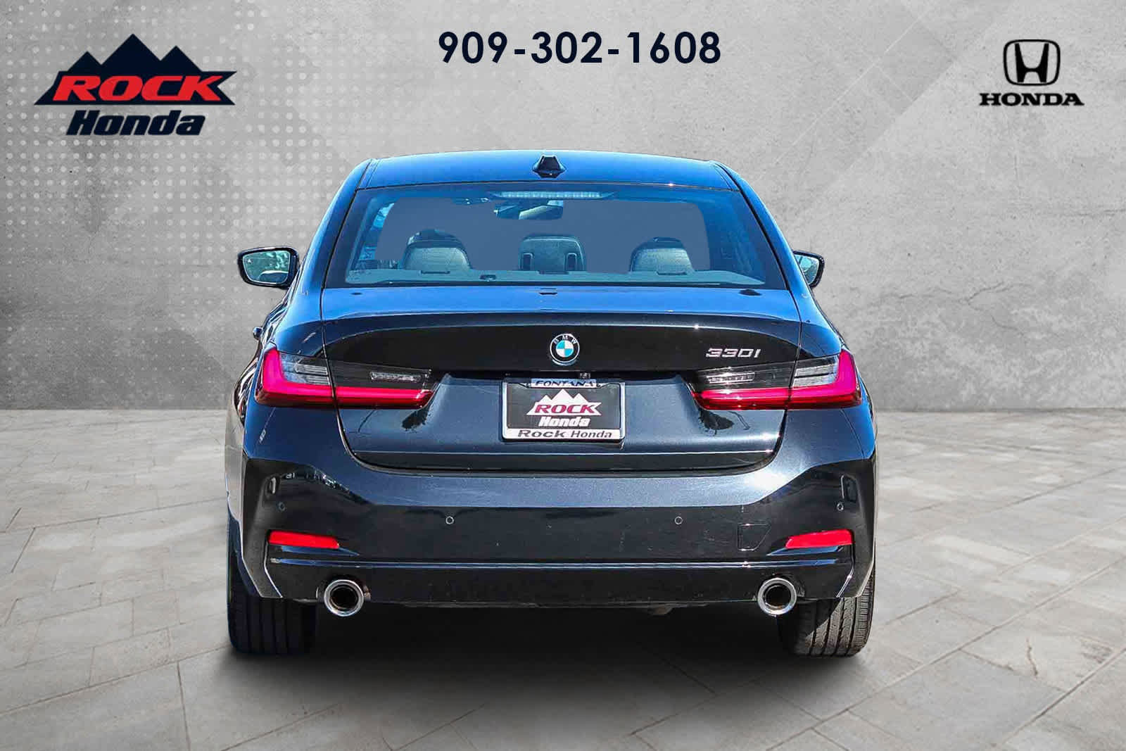 Used 2024 BMW 330i Sedan image 5