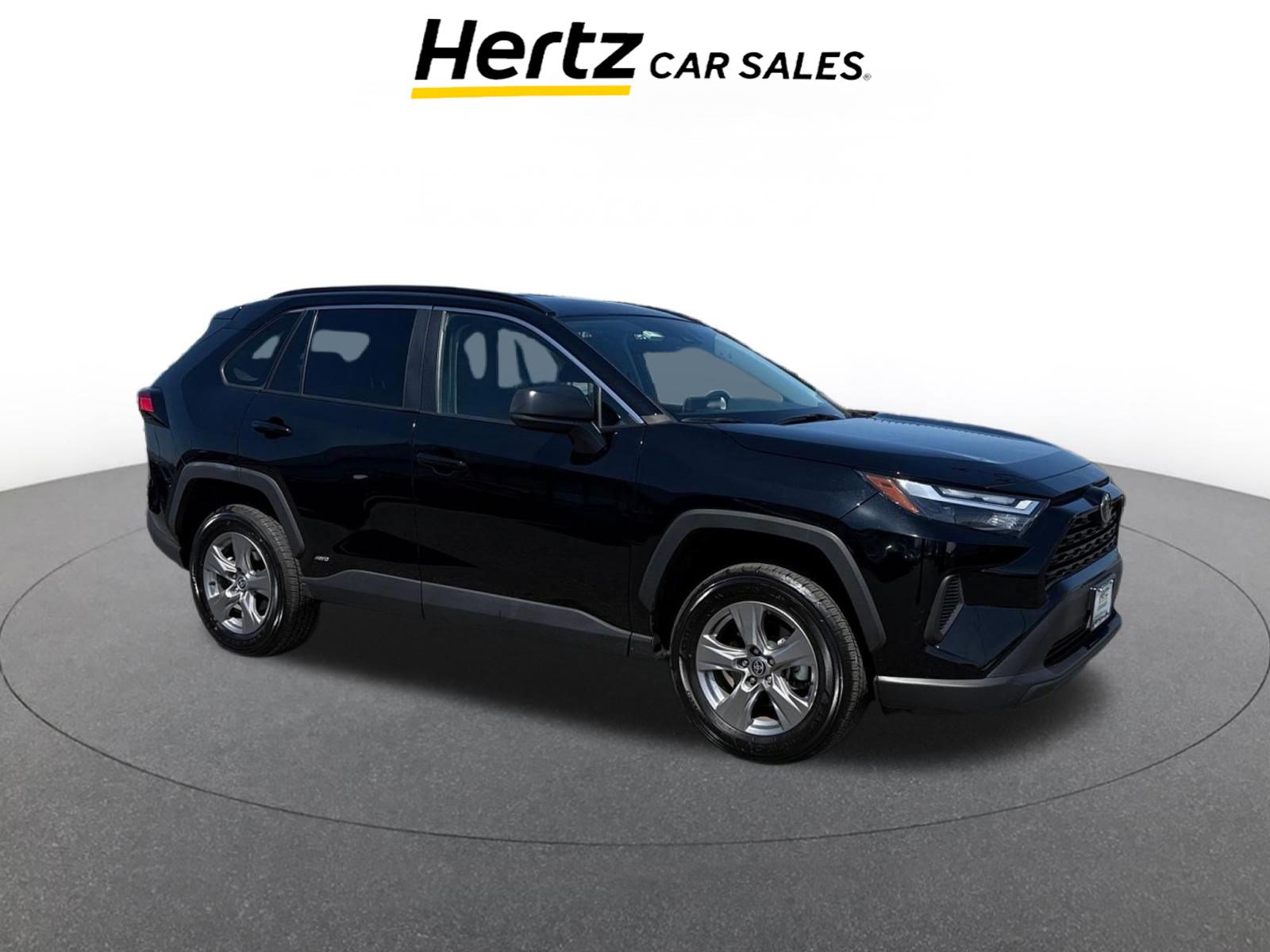 Used 2025 Toyota RAV4 LE image 1