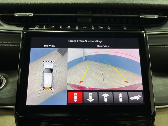 Used 2022 Jeep Grand Cherokee Limited w/ Luxury Tech Group II image 10