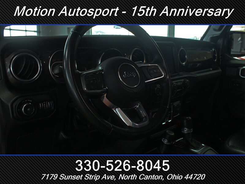 Used 2022 Jeep Wrangler Unlimited Sahara AWD/4WD image 18