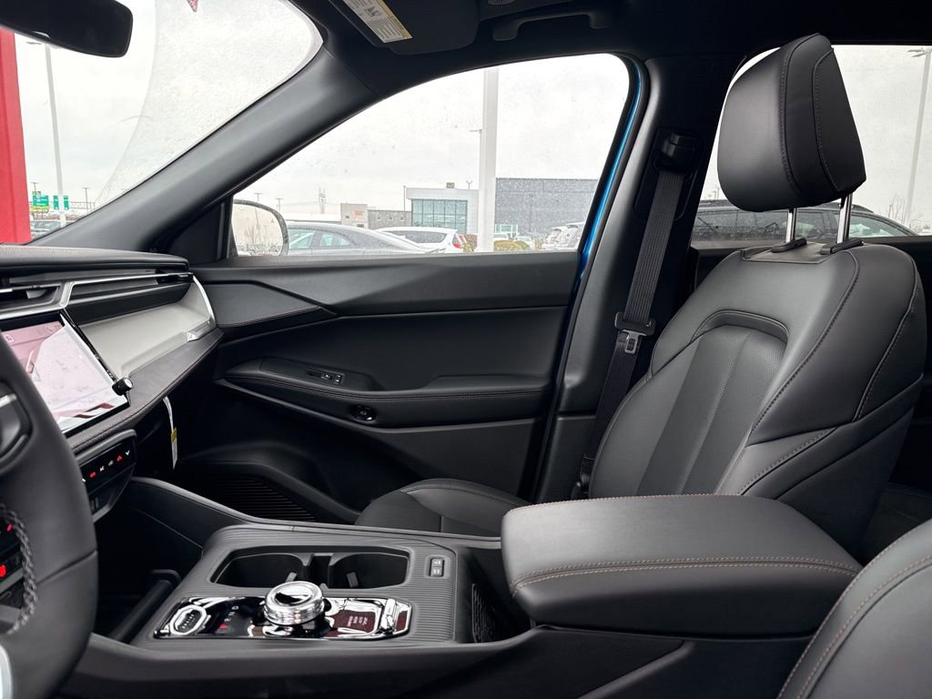 New 2026 Jeep Cherokee Overland image 12