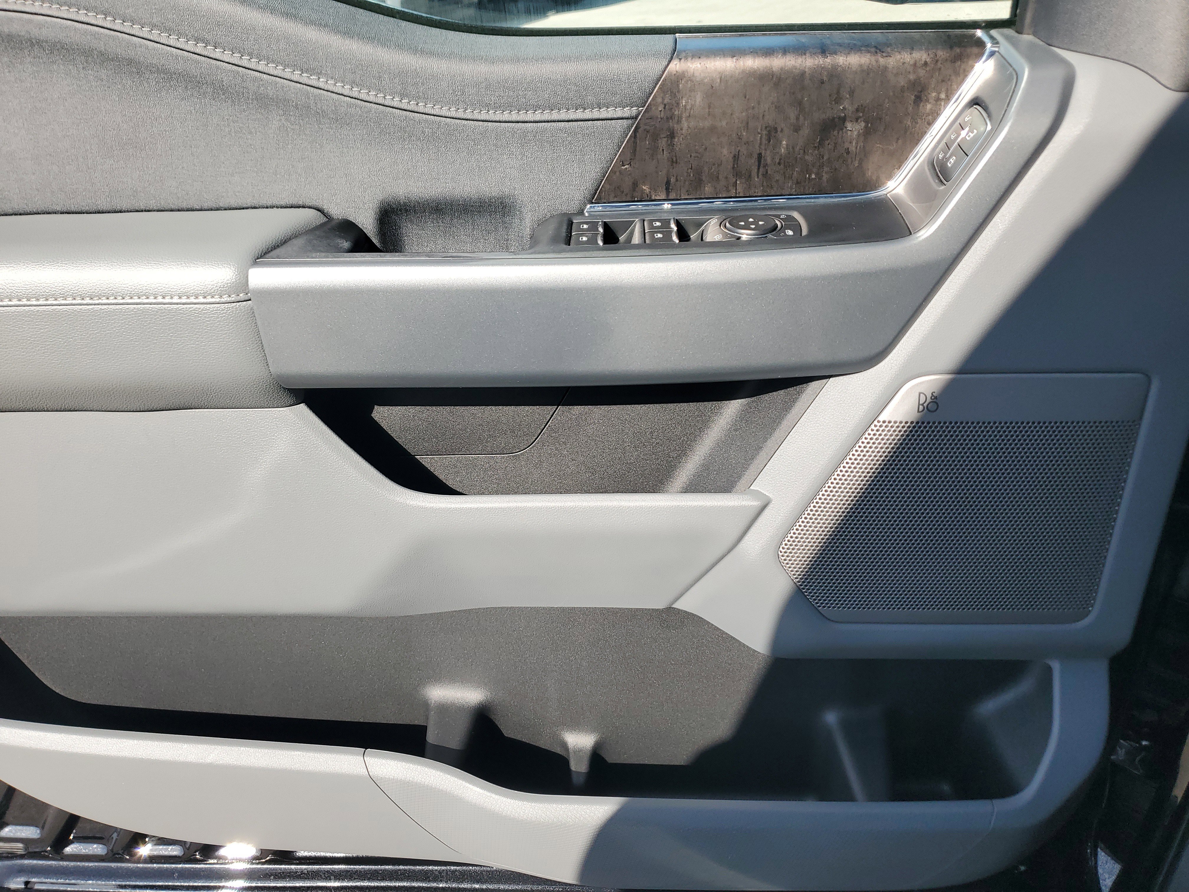 Used 2021 Ford F150 Lariat image 24