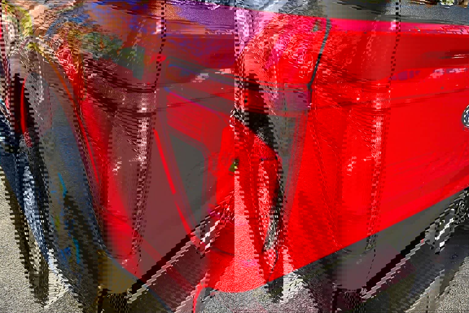 Used 2025 Ford F150 XLT w/ Equipment Group 301A Standard image 27