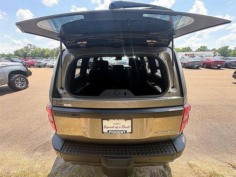 Used 2024 Toyota Land Cruiser 1958 AWD/4WD image 44